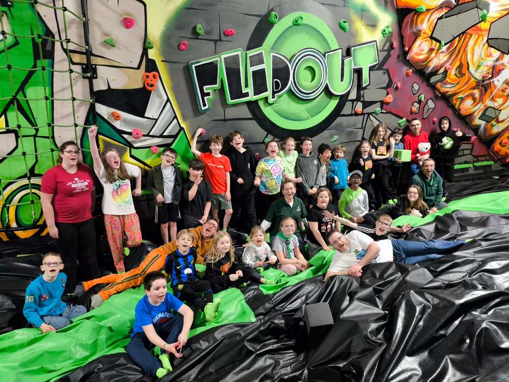 Beavers & Cubs Flipout